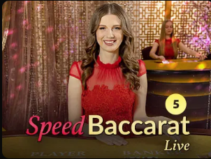 同饮庆功酒，瑞典进球功臣拉格比耶尔克赛后泼了瑞典首相一身香槟